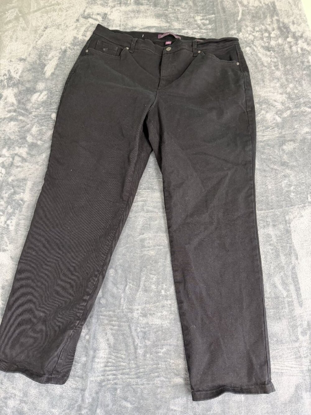 Gloria Vanderbilt Amanda Black Denim Jeans Size 18W Classic Fit Womens Pants